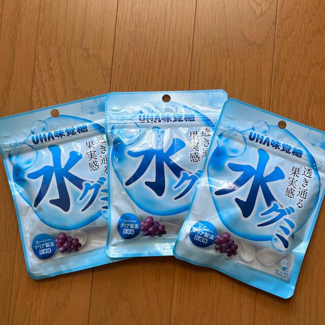 UHA味覚糖(ユーハミカクトウ)のぼの様専用　水グミ🍇UHA味覚糖3袋 食品/飲料/酒の食品(菓子/デザート)の商品写真