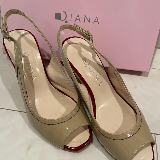 DIANA(ダイアナ)のダイアナ　サンダル　22.5 レディースの靴/シューズ(サンダル)の商品写真