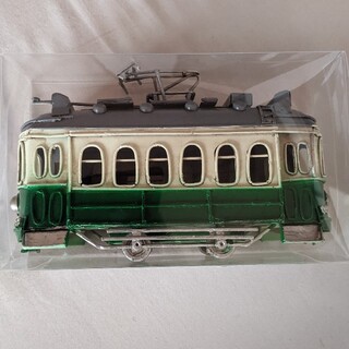 カルディ(KALDI)のレトロ路面電車  おもちゃ(電車のおもちゃ/車)