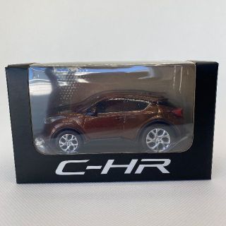 トヨタ　C-HR　ミニカー　プルバックカー　ブラウン(ミニカー)