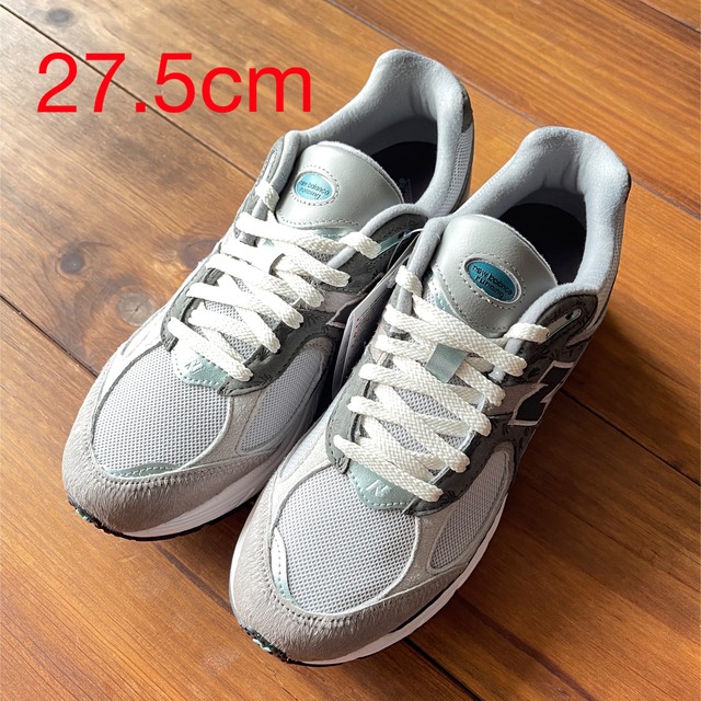 New Balance(ニューバランス)の【新品】New Balance M2002RAT GREY 22SS-S メンズの靴/シューズ(スニーカー)の商品写真