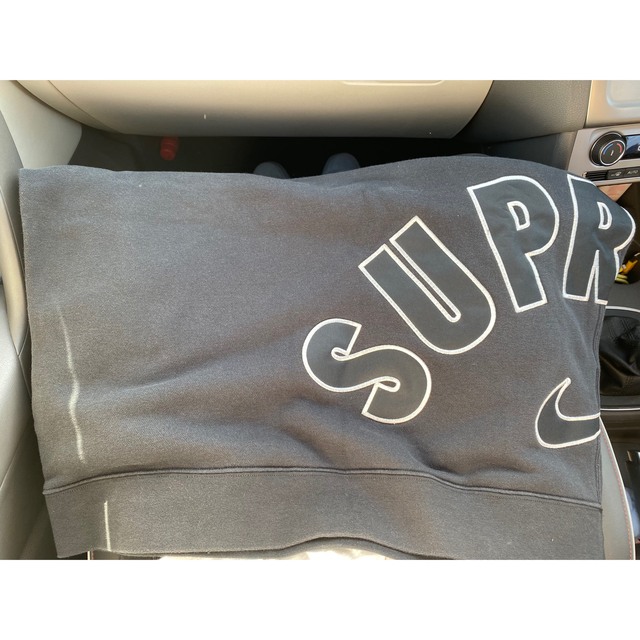 Supreme(シュプリーム)のSupreme / Nike Arc Crewneck "Black" M メンズのトップス(スウェット)の商品写真