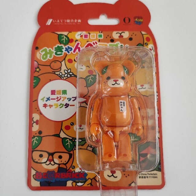 みきゃん ベアブリック 愛媛県 100% BE@RBRICK エンタメ/ホビーのフィギュア(その他)の商品写真