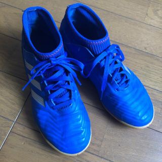 アディダス(adidas)のフットサルシューズ(シューズ)