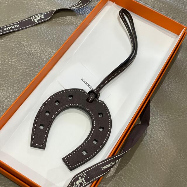 hermes パドックチャーム　エベンヌ　新品