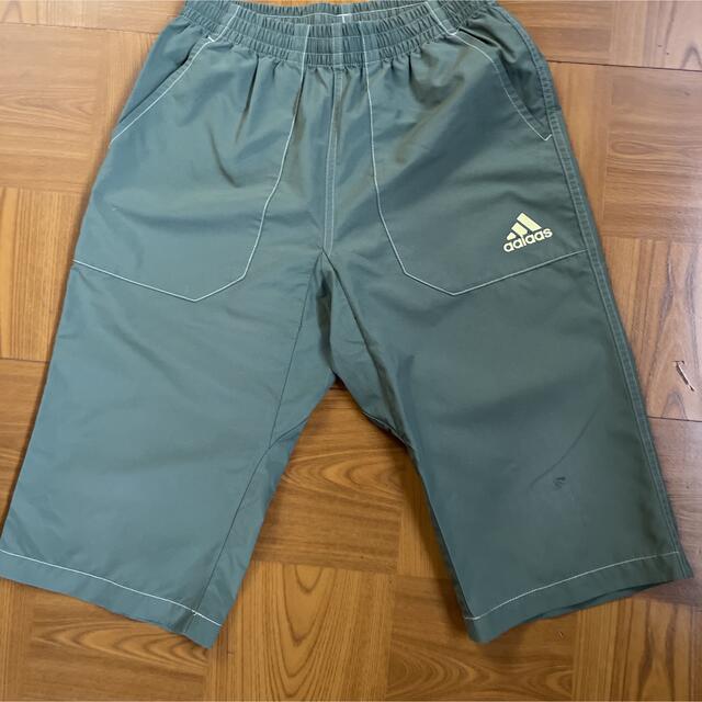 adidas(アディダス)の子供服　adidas 半ズボン　140センチ キッズ/ベビー/マタニティのキッズ服男の子用(90cm~)(パンツ/スパッツ)の商品写真