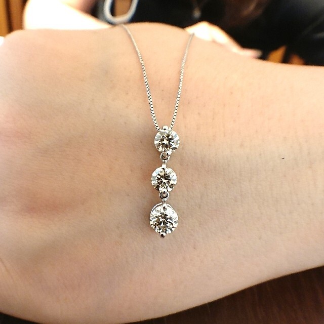 ハート&キューピッド✨ブラウンダイヤモンド 1ct ネックレス プラチナ ダイヤ レディースのアクセサリー(ネックレス)の商品写真