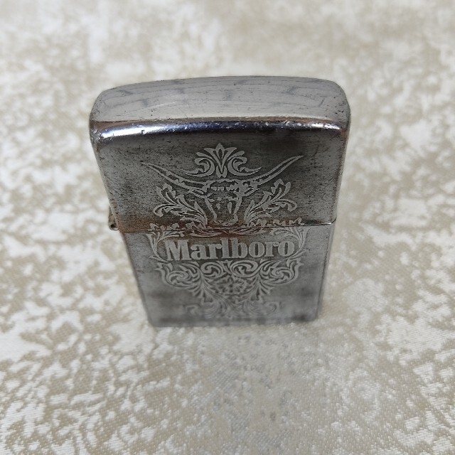 ZIPPO(ジッポー)のマルボロ　Marlboro　懸賞品　ジッポー メンズのファッション小物(タバコグッズ)の商品写真