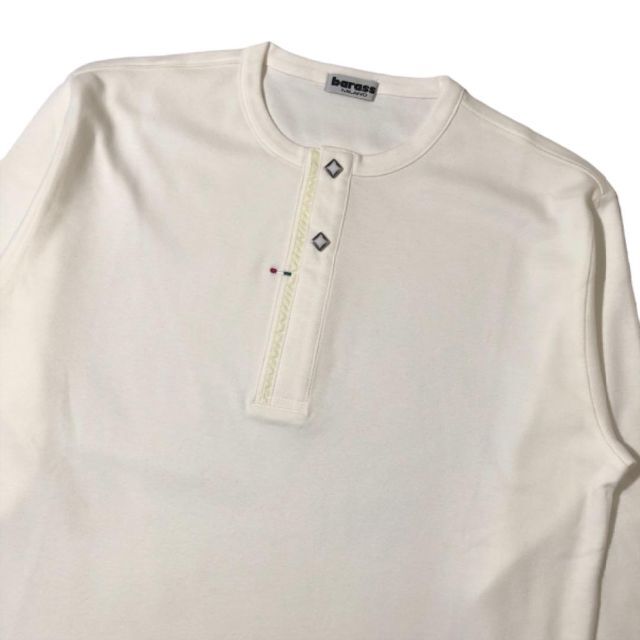 Barassi(バラシ)のバラシミラノ クルーネック長袖カットソー ロングTシャツ ボタン46M 白 古着 メンズのトップス(Tシャツ/カットソー(七分/長袖))の商品写真