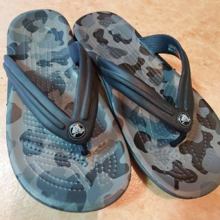 クロックス(crocs)の【中古】crocs　ビーチサンダル　23センチ(サンダル)