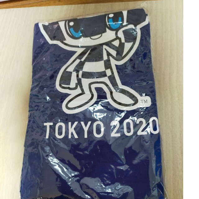 東京2020公式オリジナル商品　 TシャツXL メンズのトップス(Tシャツ/カットソー(半袖/袖なし))の商品写真