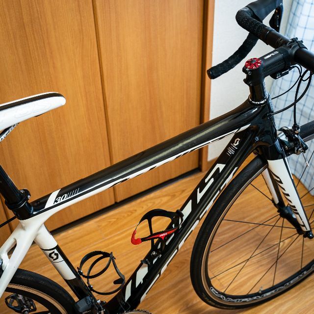 SCOTT(スコット)のロードバイク SCOTT ADDICT 30 カスタム 軽量 Di2 おまけ多数 スポーツ/アウトドアの自転車(自転車本体)の商品写真