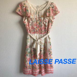 レッセパッセ(LAISSE PASSE)のLAISSE PASSE 花柄シフォンワンピース(ひざ丈ワンピース)