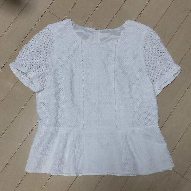 日本に Aylesbury - 白ブラウス(後ろジッパー)  Lサイズ  Aylesbury シャツ+ブラウス(半袖+袖なし)