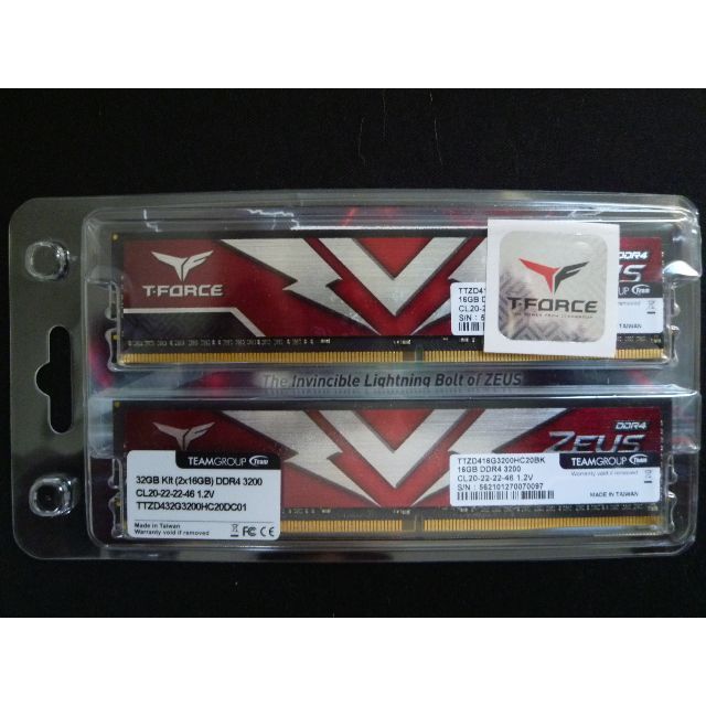 デスクトップ用 DDR4 メモリー 32GB (16GB x 2)
