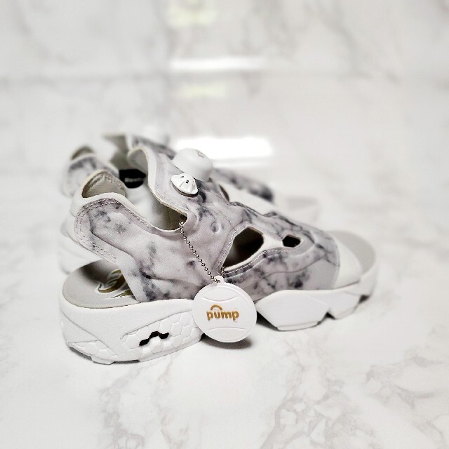 Reebok(リーボック)のReebok Pump Fury Sandal 23cm レディースの靴/シューズ(サンダル)の商品写真