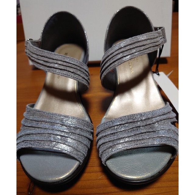 O'HOVE DE MUSEE オーブデミュゼ　サンダル　Sサイ レディースの靴/シューズ(サンダル)の商品写真
