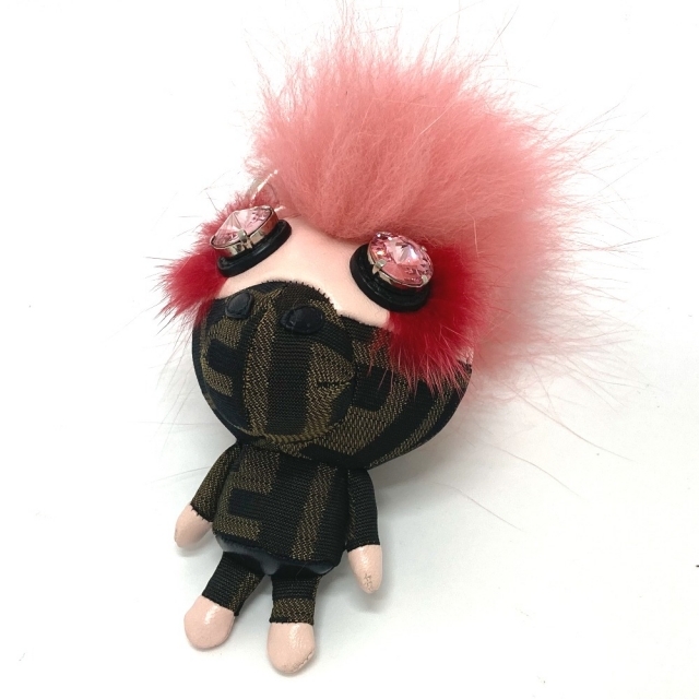 人気商品FENDI - 美品 フェンディ ズッカ 人形 スペースモンキー