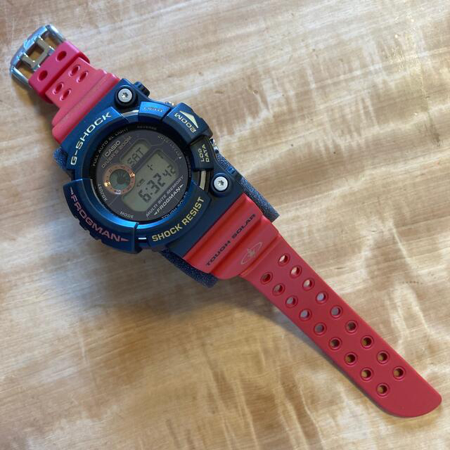 G-SHOCK(ジーショック)のG-SHOCK FROGMAN GW-200TC 中古美品 メンズの時計(腕時計(デジタル))の商品写真