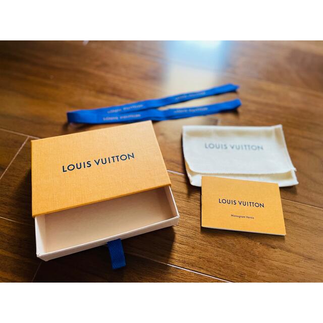 LOUIS VUITTON(ルイヴィトン)のルイ・ヴィトン  ヴェルニ 6連キーケース  レディースのファッション小物(キーケース)の商品写真