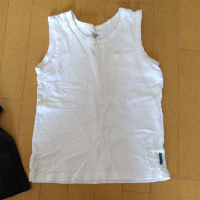 GU(ジーユー)の140㎝　タンクトップセット キッズ/ベビー/マタニティのキッズ服男の子用(90cm~)(Tシャツ/カットソー)の商品写真