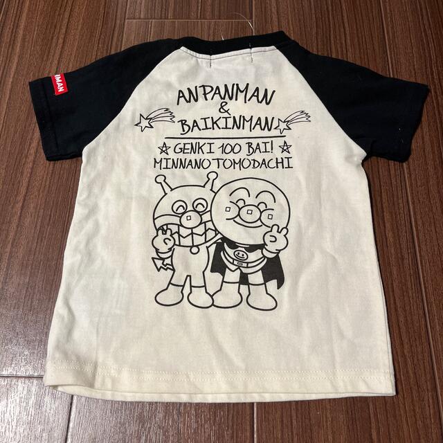 アンパンマン(アンパンマン)のアンパンマン Tシャツ 90 キッズ/ベビー/マタニティのキッズ服男の子用(90cm~)(Tシャツ/カットソー)の商品写真