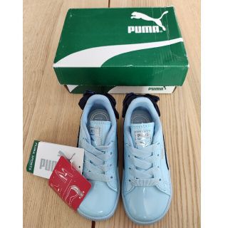 プーマ(PUMA)の【candy様専用】PUMA　スニーカー　15cm　新品未使用品(スニーカー)