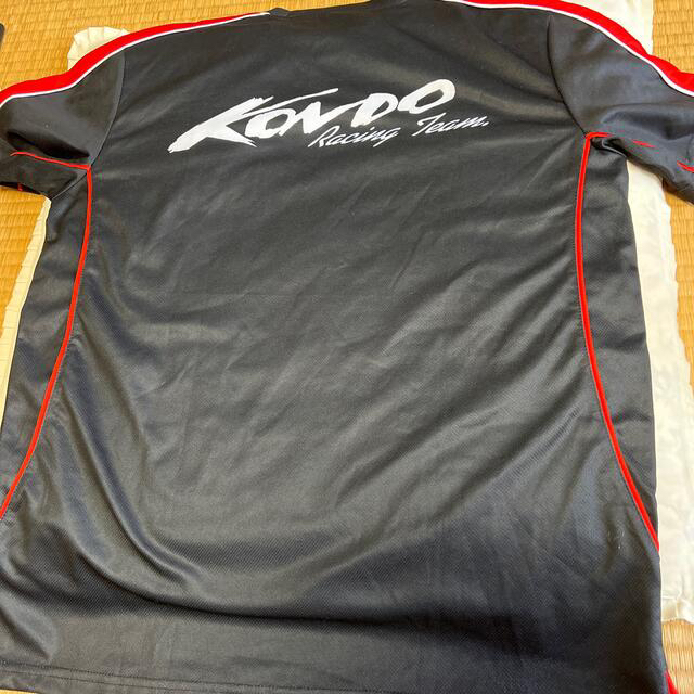 kondoracing オリジナルTシャツ白＆黒 チケットのスポーツ(モータースポーツ)の商品写真