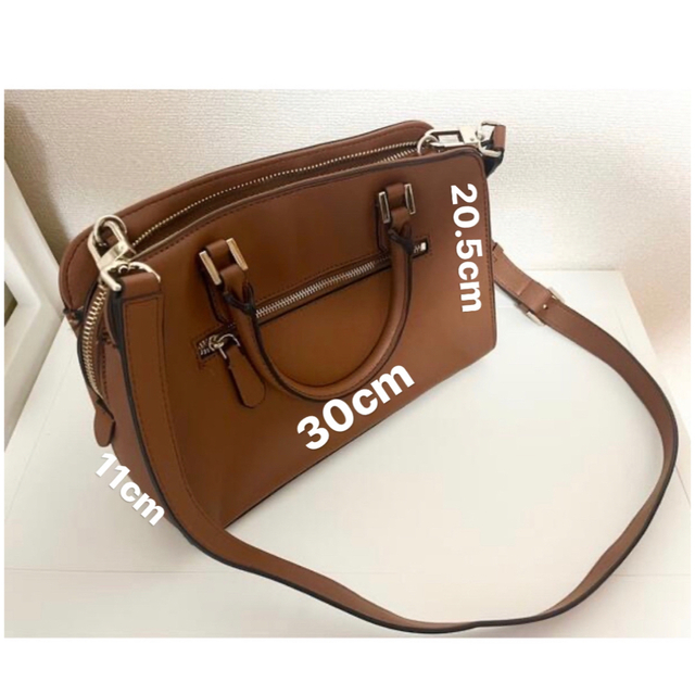 GUESS - GUESS ショルダーバック バック 肩がけ 斜めがけ GUESS - GUESS ショルダーバック バック 肩がけ 斜めがけ
