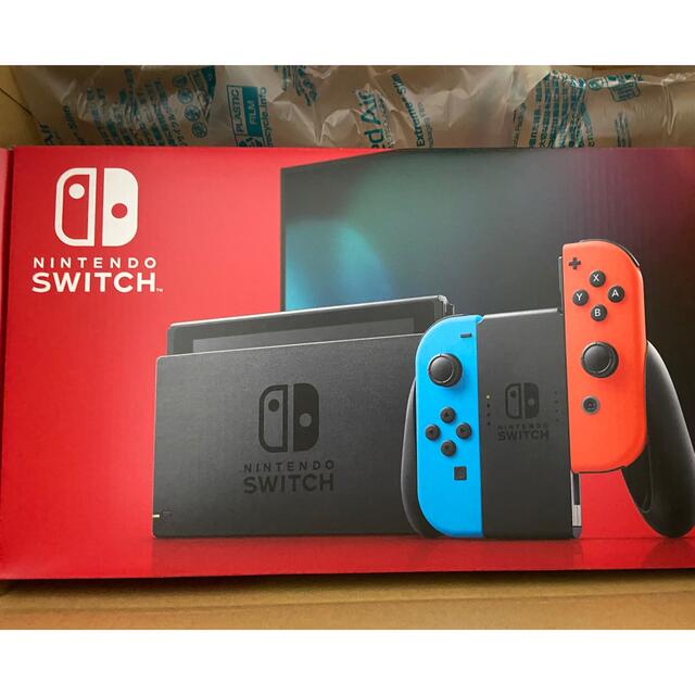 Nintendo Switch(ニンテンドースイッチ)の【新品】Nintendo switch ネオン 本体 エンタメ/ホビーのゲームソフト/ゲーム機本体(家庭用ゲーム機本体)の商品写真