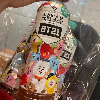 ビーティーイシビル(BT21)のBT21 爽健美茶 非売品 限定パッケージ　BTS(キャラクターグッズ)