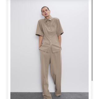 ザラ(ZARA)の断捨離価格。ZARA 新品　サファリシャツ(シャツ/ブラウス(半袖/袖なし))