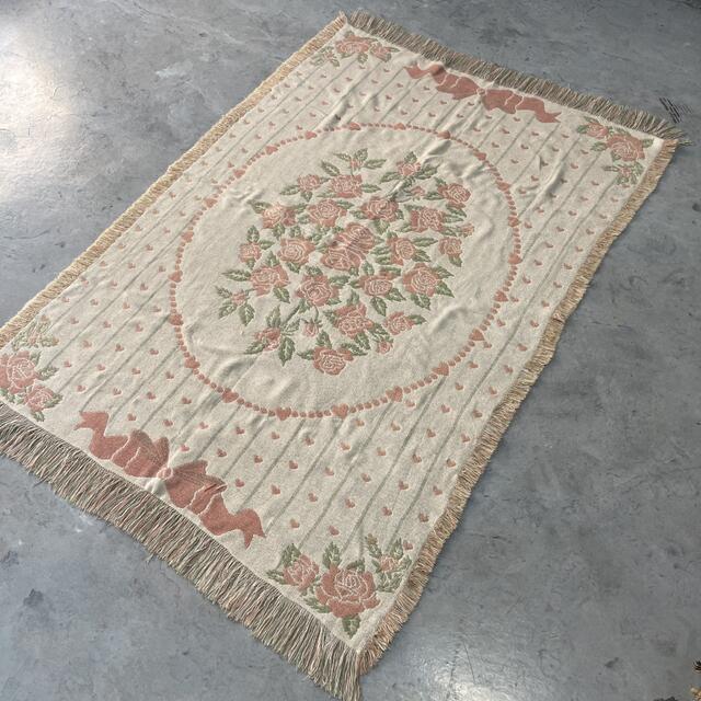 Rose Rug ラグ　180x120