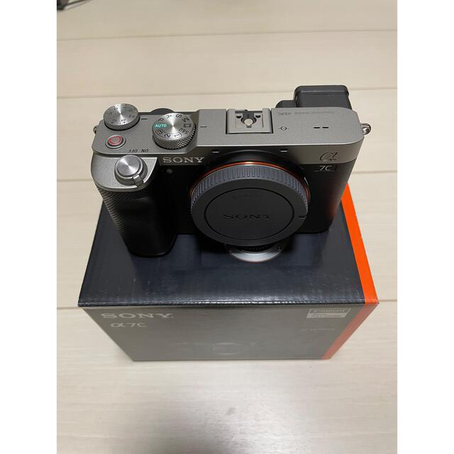 2022人気の SONY - 値下げ!Sony a7c 黒&シルバー ボディー ミラーレス一眼 2022人気の SONY - 値下げ!Sony a7c 黒&シルバー ボディー ミラーレス一眼