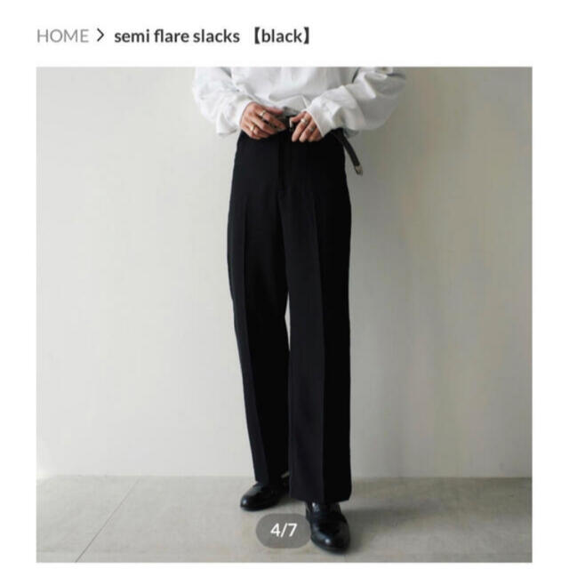 precme. semi flare slacks 【black】