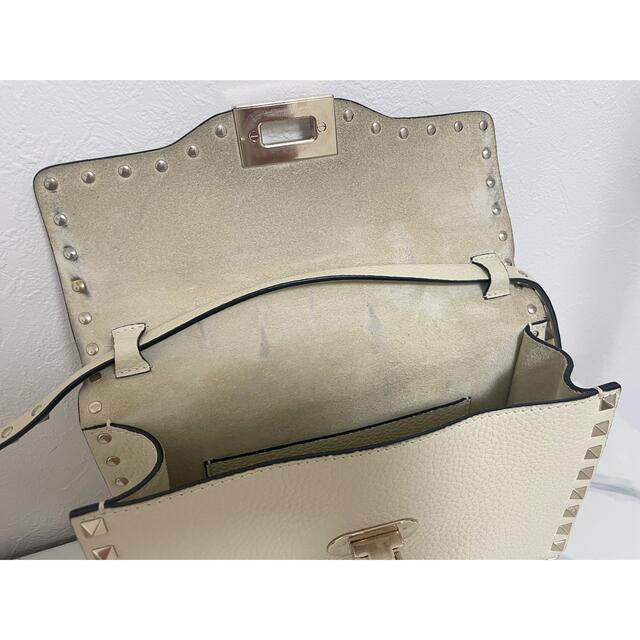 VALENTINO ロックスタッズショルダーバッグ VALENTINO ロックスタッズショルダーバッグ