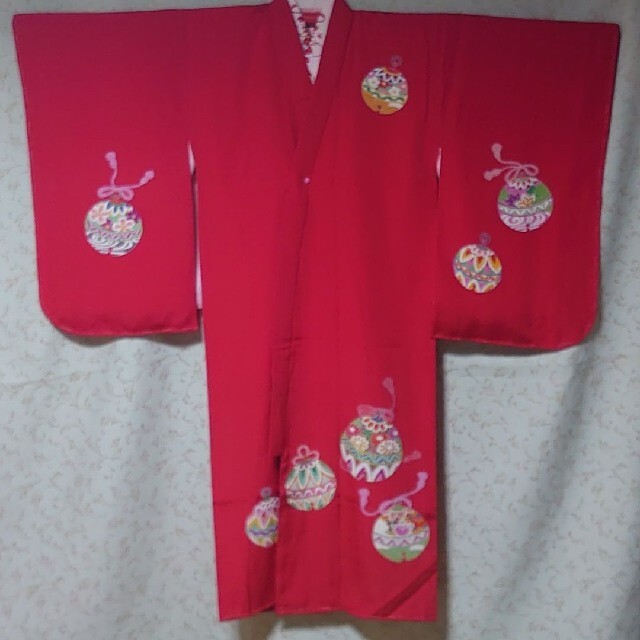 311 ( 保管品 ) 七五三 3歳 正絹 三つ身着物 襦袢付き-