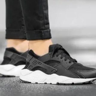 ナイキ(NIKE)のNIKE AIR HUARACHE RUN GS 23.5cm(スニーカー)