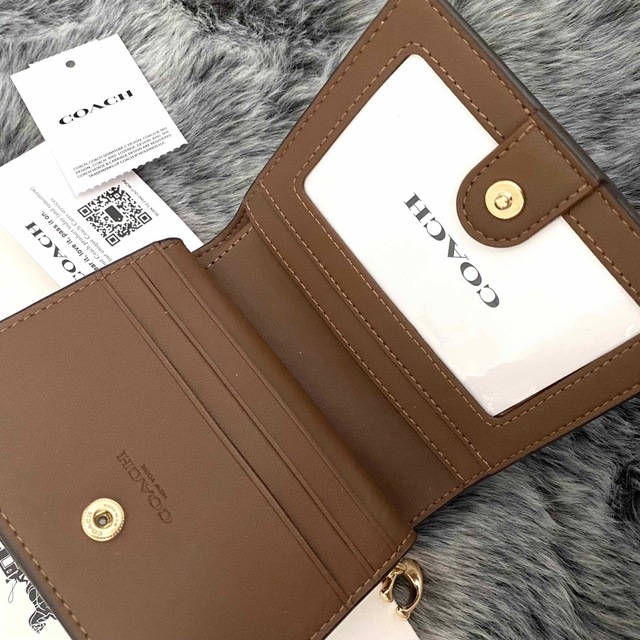 COACH 折り財布 新品 ライトカーキ 最新作 レザー レディース