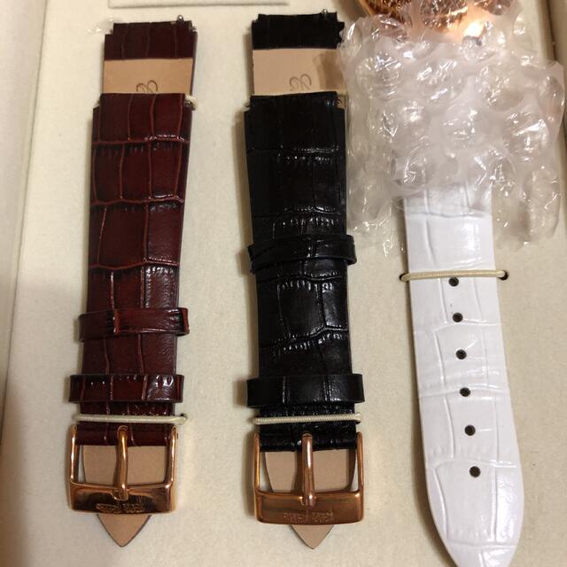 with様専用！フォリフォリ　ＦｏｌｌｉＦｏｌｌｉe 腕時計　WF9B011SE レディースのファッション小物(腕時計)の商品写真