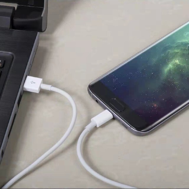 iPhone 充電ケーブル 3本  充電器　 Apple 純正 USB　1m スマホ/家電/カメラのスマートフォン/携帯電話(バッテリー/充電器)の商品写真