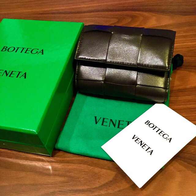 Ba V - 新品正規品 BOTTEGA VENETA 三つ折り ファスナーウォレット