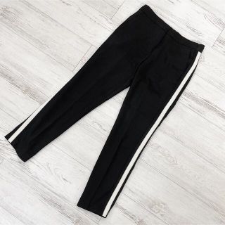 ザラ(ZARA)の◆ZARA◆ザラ ラインストレッチアンクルパンツXSブラック黒(クロップドパンツ)