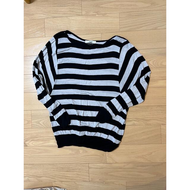 AZUL by moussy(アズールバイマウジー)のmoussy マウジー　トップス レディースのトップス(Tシャツ(長袖/七分))の商品写真