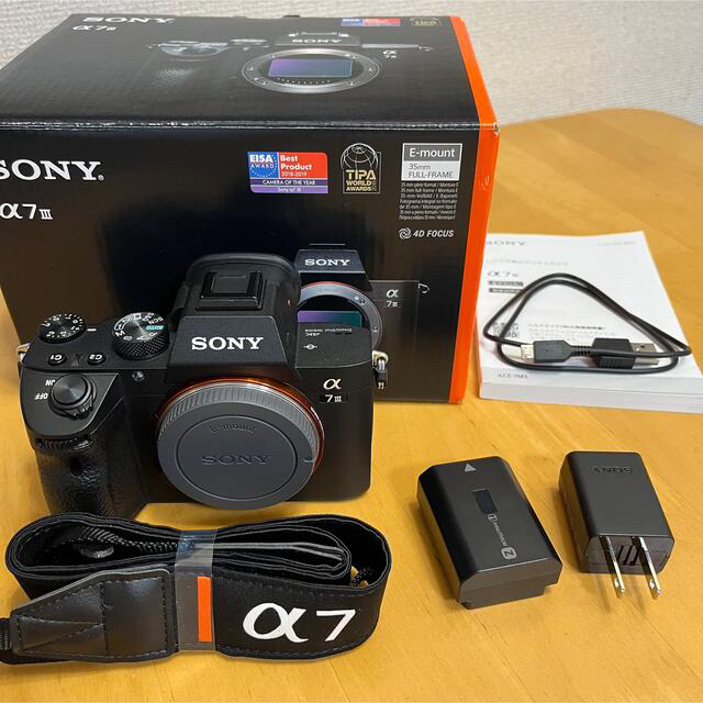 SONY(ソニー)の＝Garise様専用＝【美品】α7Ⅲ（α7m3）シャッター回数 5,691回 スマホ/家電/カメラのカメラ(ミラーレス一眼)の商品写真