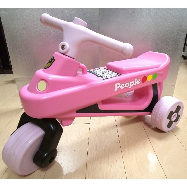 People ピープル 三輪車 バイク 公園レーサー | clinicaversalles.com.pe