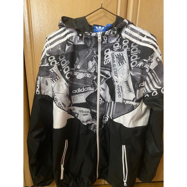 【希少品】adidas ウインドブレイカー