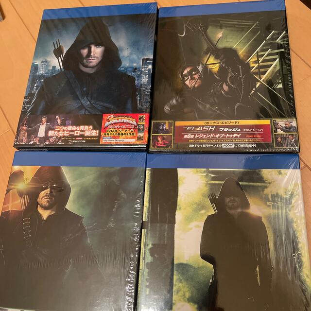 DC(ディーシー)のARROW／アロー　ファーストからフォース　コンプリート・ボックス Blu-ra エンタメ/ホビーのDVD/ブルーレイ(TVドラマ)の商品写真