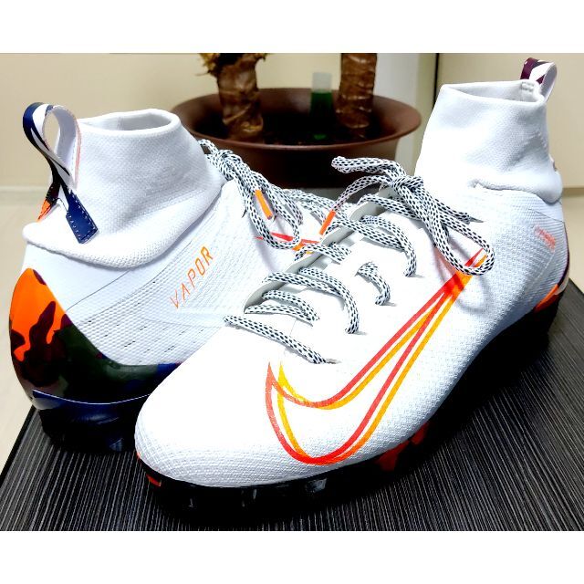 NIKE VAPOR UNTOUCHABLE PRO 3 アメフトスパイク
