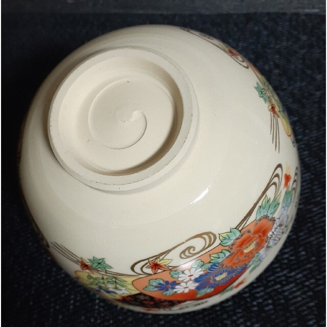 京焼 清水焼 【加藤郷山】造 金彩色絵 蛤に花尽くし文様 抹茶茶碗 茶道具 茶器